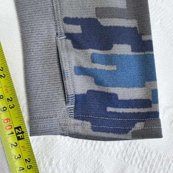 LL Bean Long Sleeve Men's XL Tall Henley Shirt Digital Camouflage Blue Gray - Picture 8 of 9